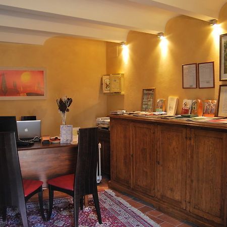 Borgo Dei Corsi Holiday House Reggiolo Extérieur photo