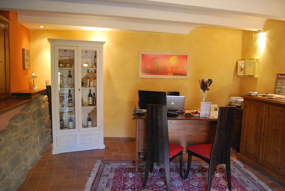 Borgo Dei Corsi Holiday House Reggiolo Extérieur photo