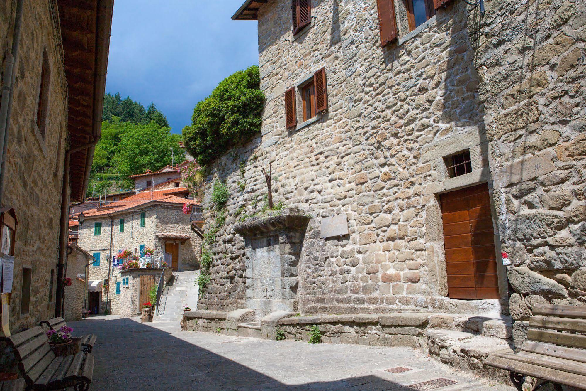 Borgo Dei Corsi Holiday House Reggiolo Extérieur photo