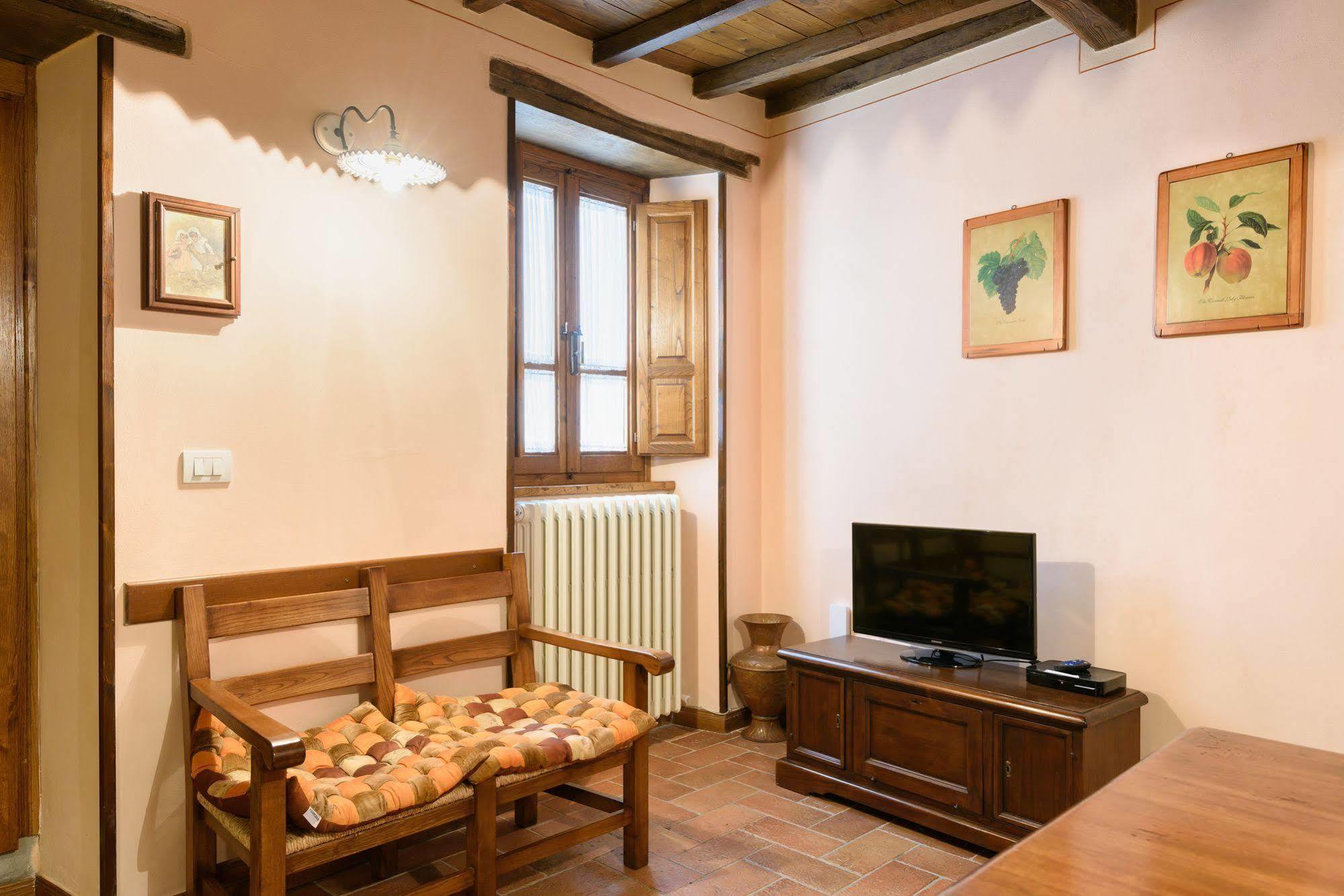 Borgo Dei Corsi Holiday House Reggiolo Extérieur photo