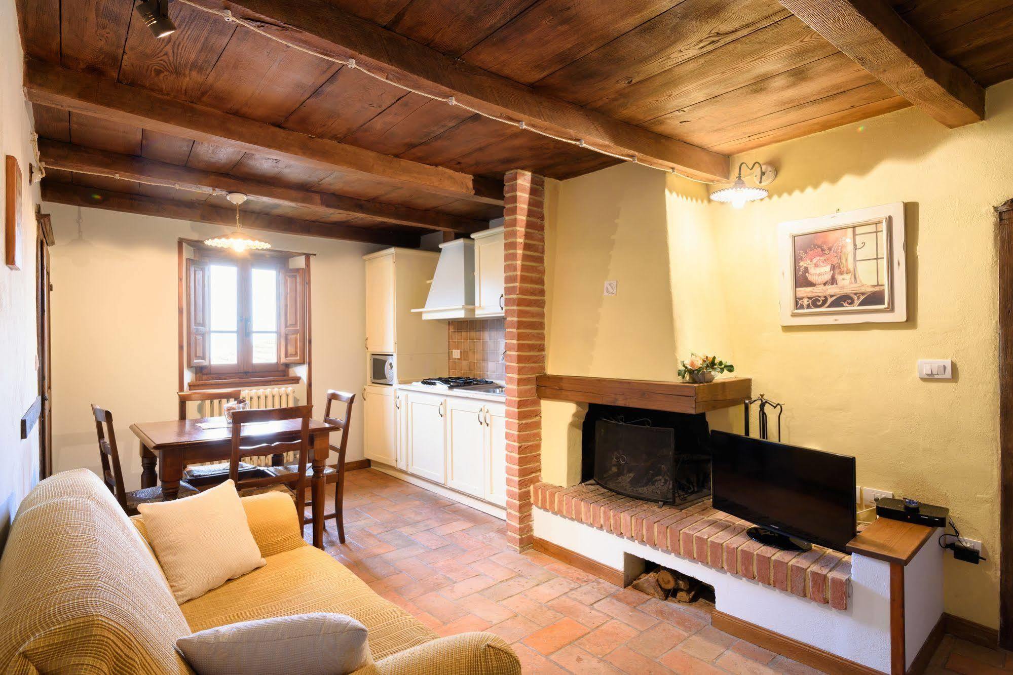 Borgo Dei Corsi Holiday House Reggiolo Extérieur photo