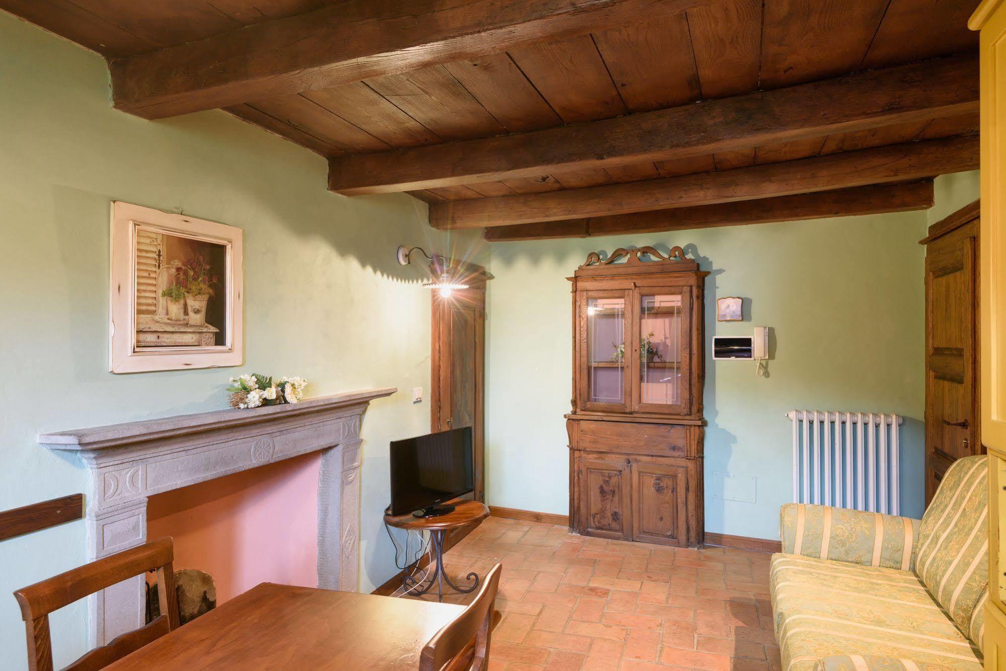 Borgo Dei Corsi Holiday House Reggiolo Extérieur photo